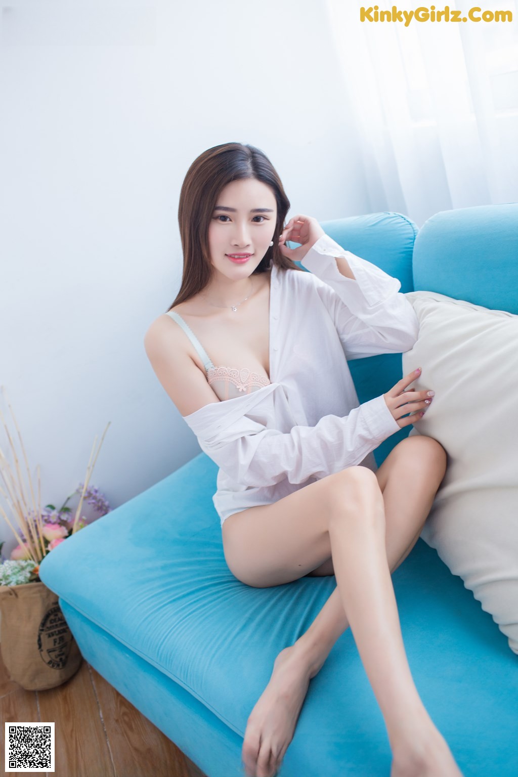 View - IMISS Vol.135: Model Ge Ge Wu Wu (格格 污 巫) (67 photos) - ArtXGirl.com