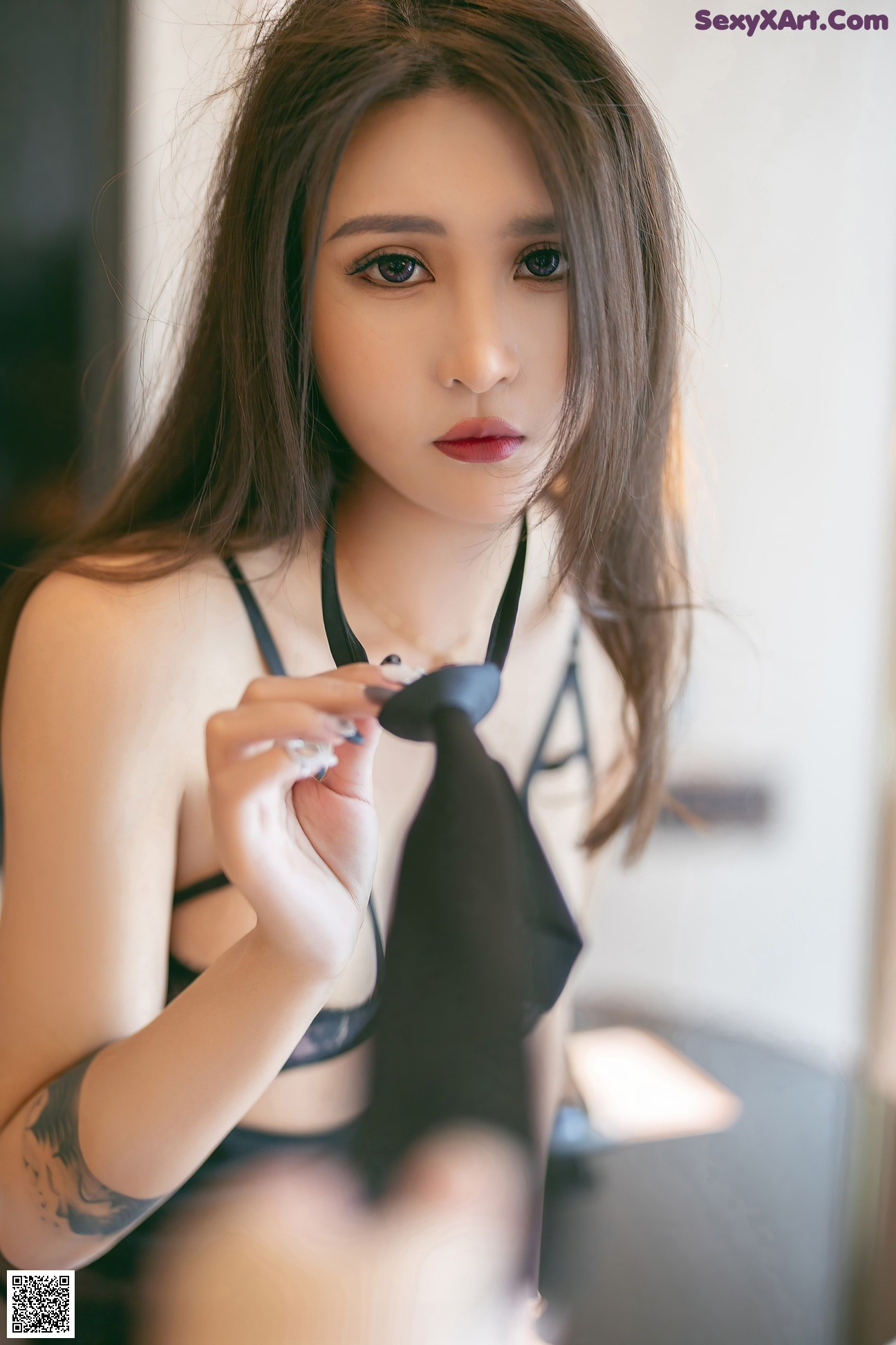 View - [YOUMI] 2021.05.31 Vol.648 Emily顾奈奈 - ArtXGirl.com